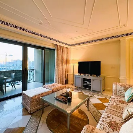 Brown Stone - Palazzo Versace Waterfront View Dubai Exterior photo