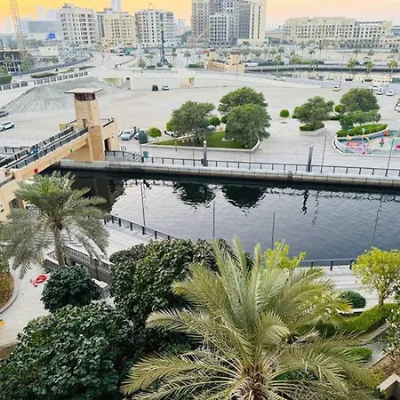 Brown Stone - Palazzo Versace Waterfront View Dubai Exterior photo