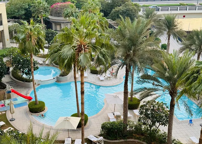 Brown Stone - Palazzo Versace Waterfront View